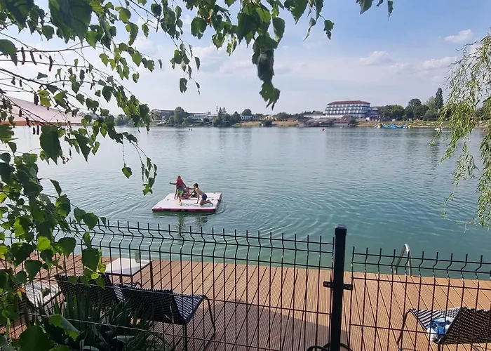 Topsenec-lakeside Dovolenkový dom