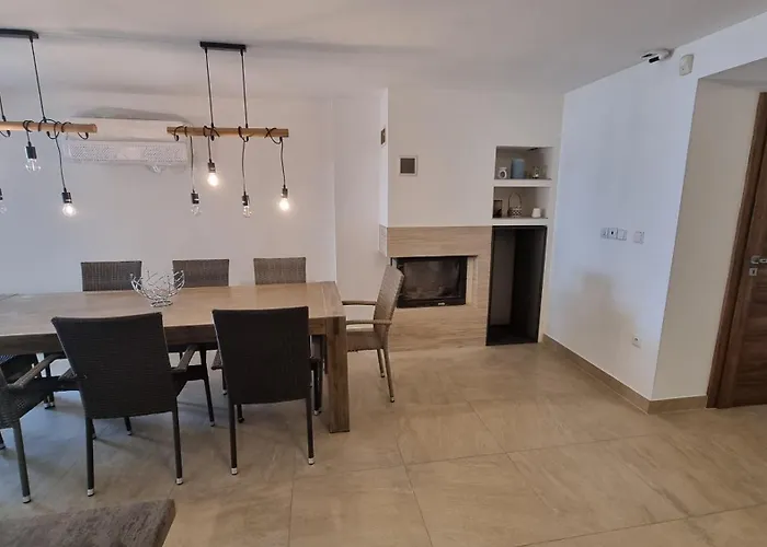 Topsenec-lakeside * セネツ